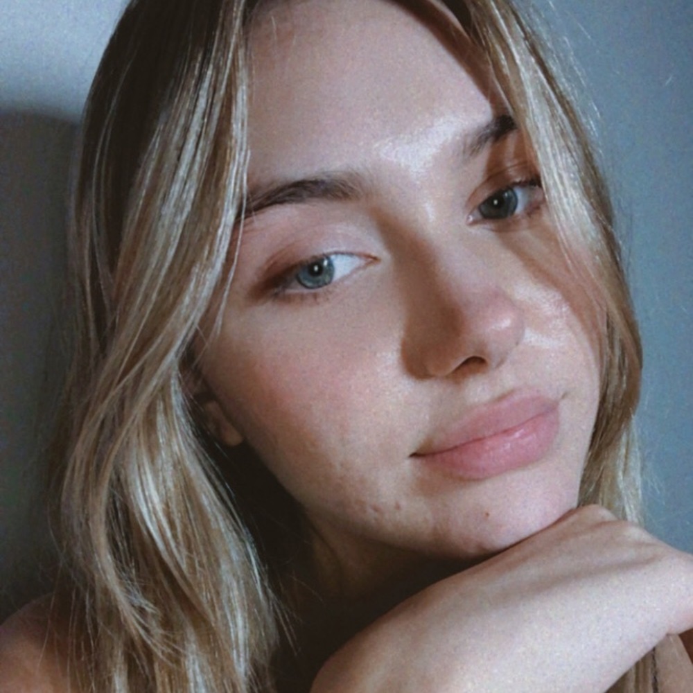 Meet your Posher, Victoria